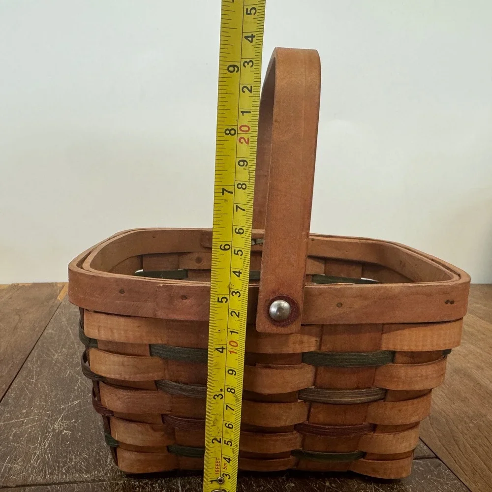 N/A woven wood